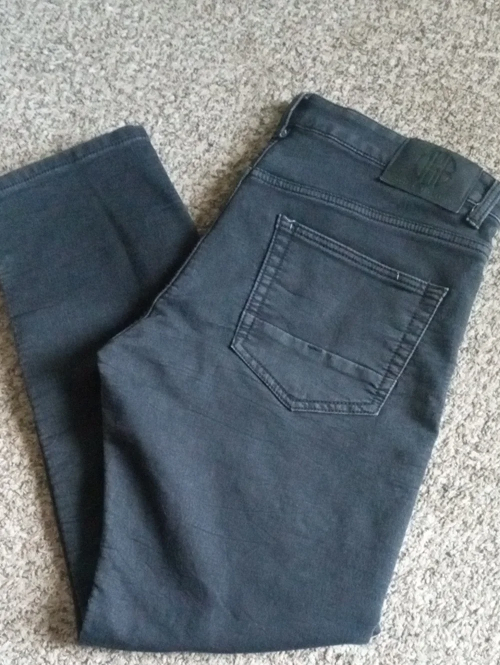 Men's Black Vintage Genes Slim Straight Jeans